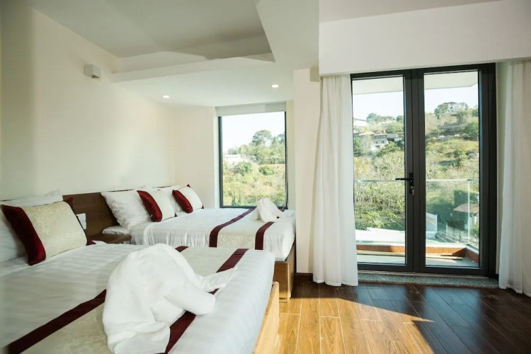 Redpine Condotel