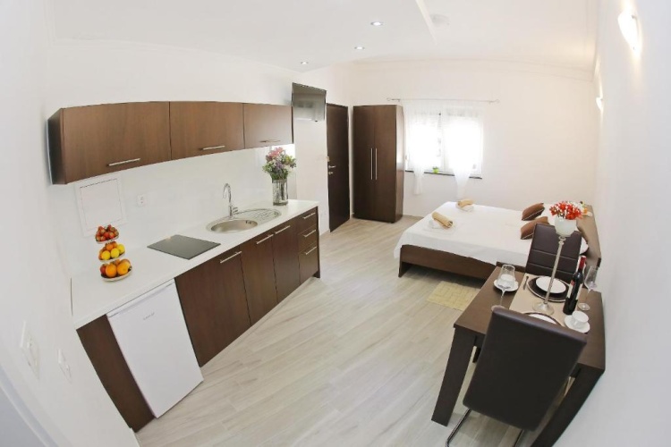 Deluxe Double Studio with balcony and with view