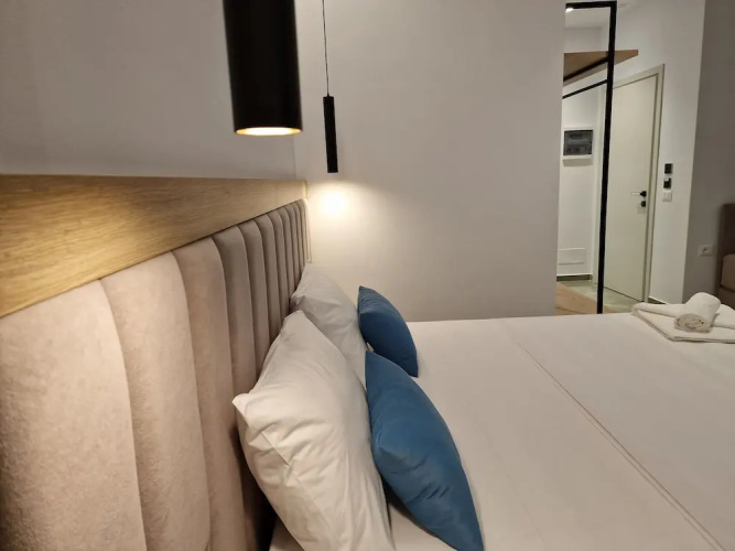 Monel Hotel