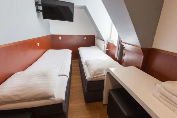 Standard Single room