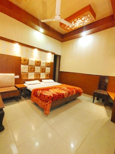 Economy room