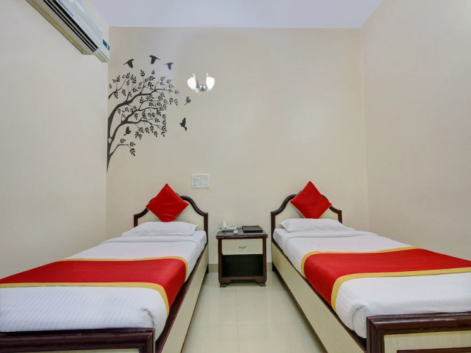 Pai Vaibhav Hotel