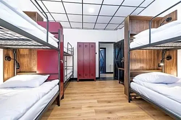 VOLA Hostel