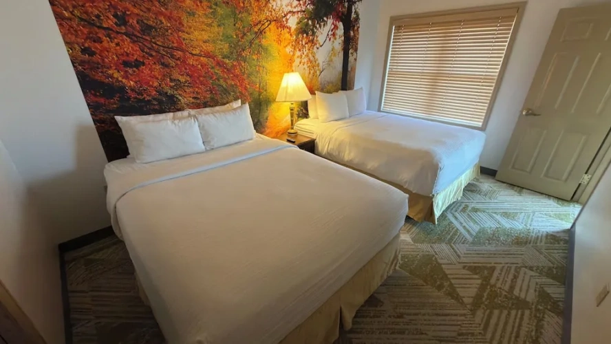 Quadruple Suite