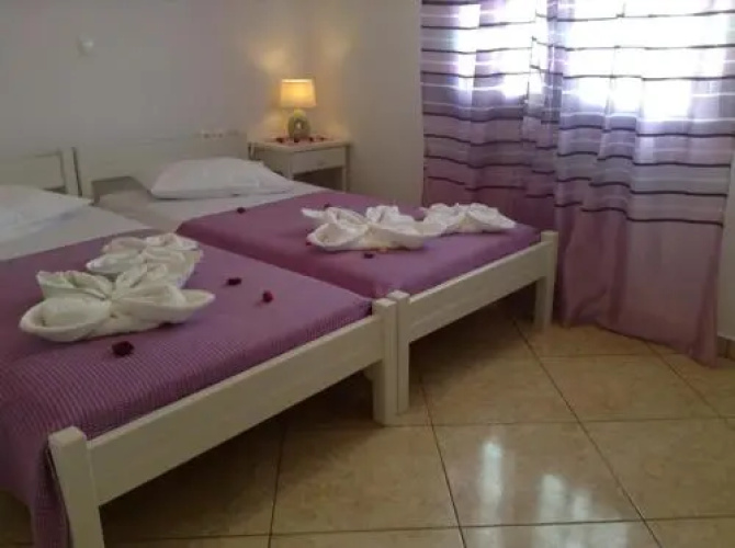 Nikoletta Rooms
