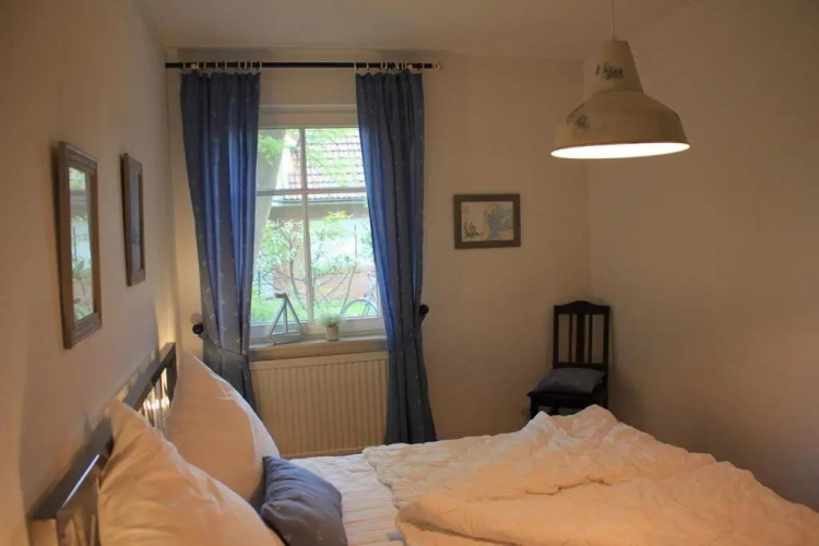 Alte Reihe 9 Wohnung 1