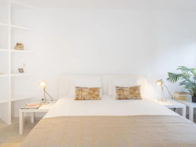 Cubo's Beach House Comfy Sun