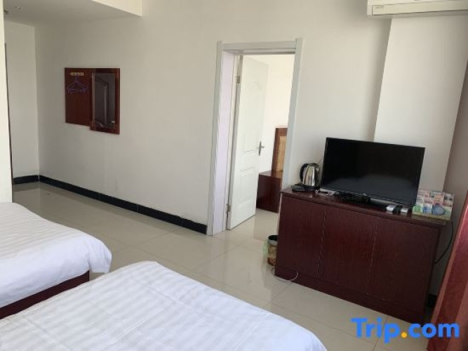 Triple Suite