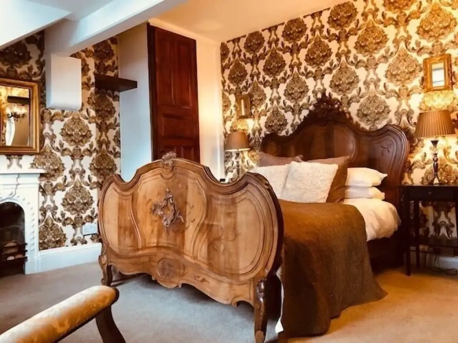 Luxury room