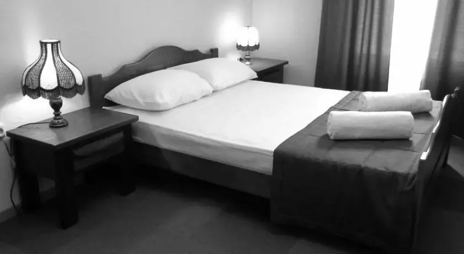 Patefon Rooms