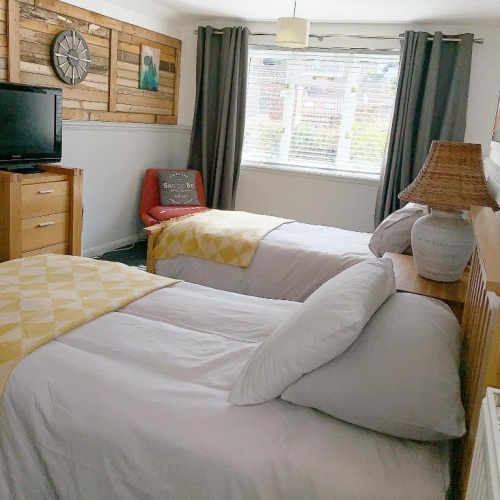 Standard Twin room