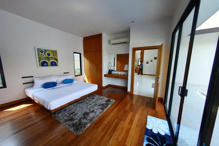 Peykaa Villa