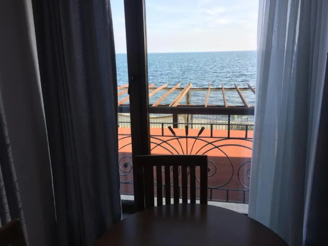Villa Milagro Apartments
