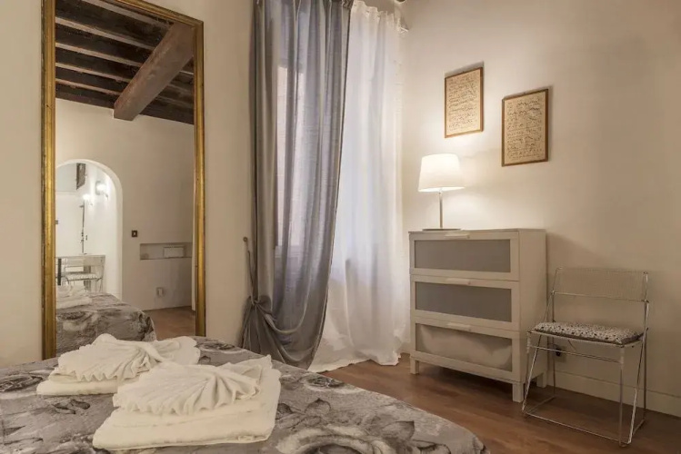 Fori Imperiali Elegant Apartment