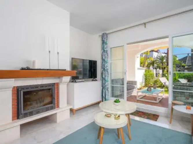 Apartment Las Adelfas