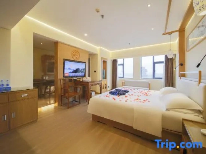 Classic Double room with river view