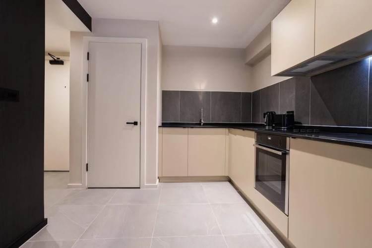 Verdana Suite 1BD Flat Near Centre