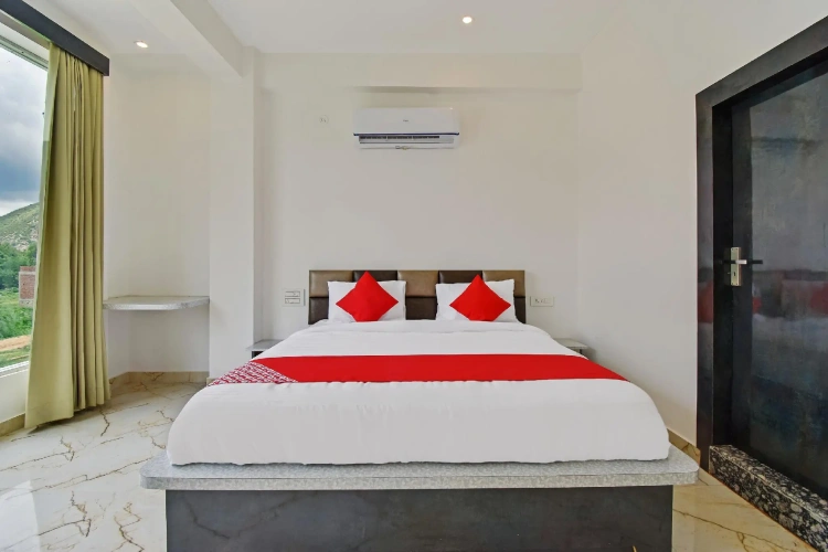 Standard Suite