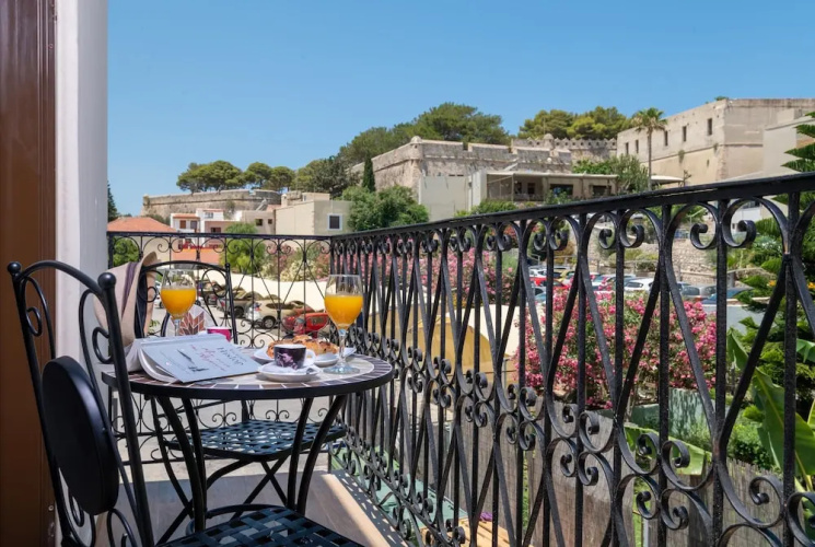 John Mary Suites