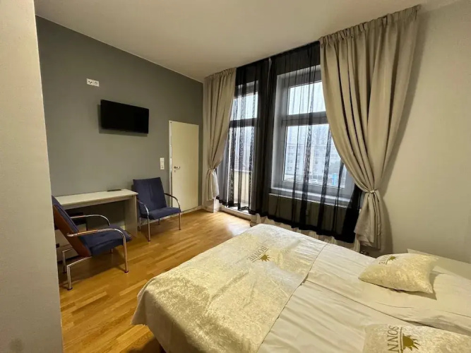 Sonne Hotel