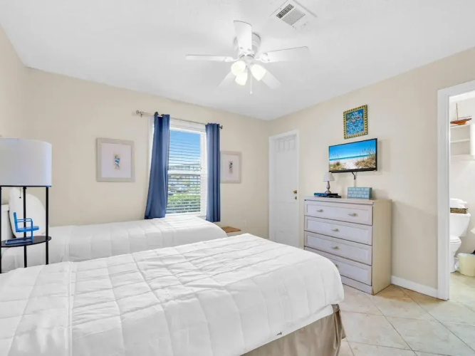 Beachside Villas 613