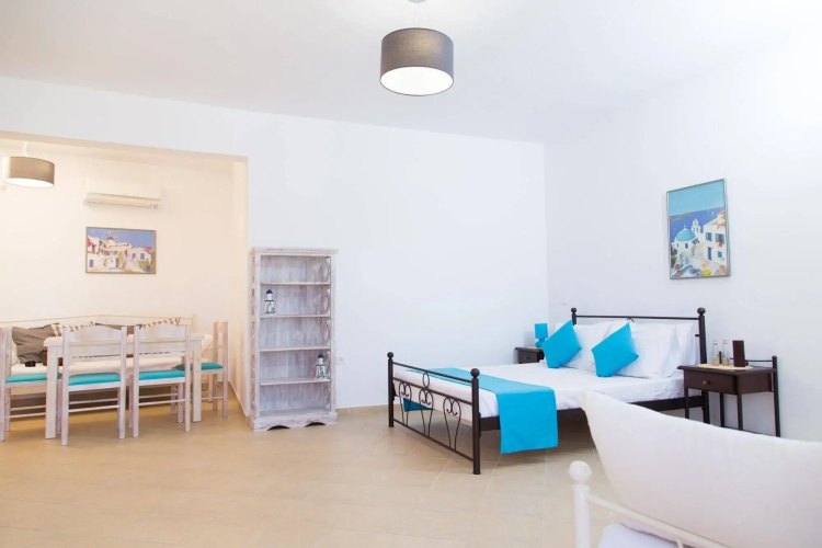 Aelia Suites
