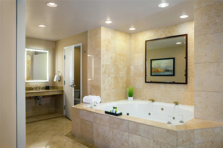 DoubleTree by Hilton Hotel Sonoma Wine Country photo 11