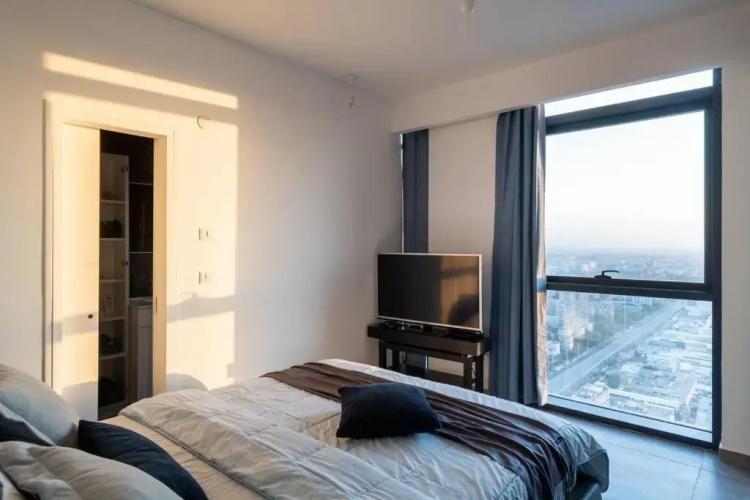 Luxury 3 Bedroom Oceanview Apt
