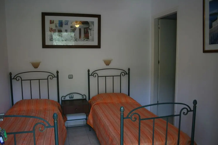 Marina Apartments