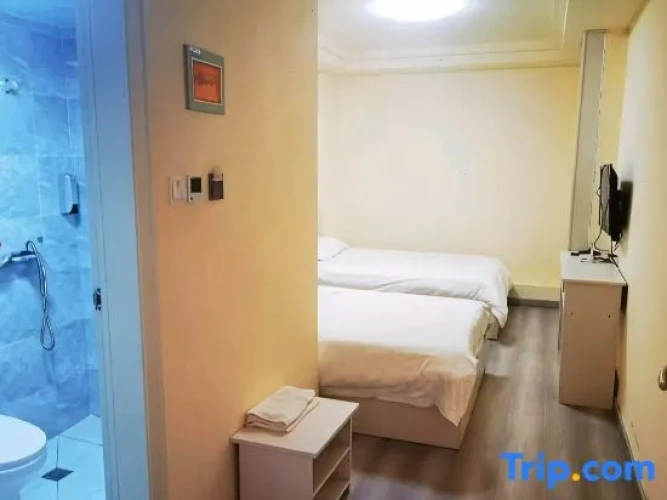 Economy room