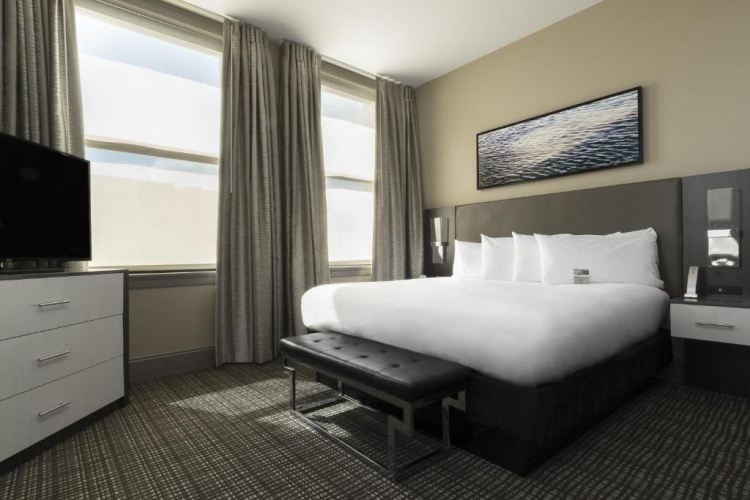 1 Bedroom Executive Double Suite