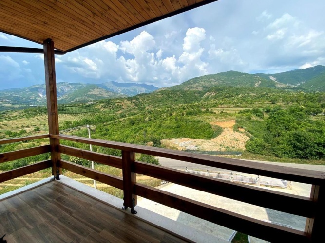 Standard Twin room with mountain view