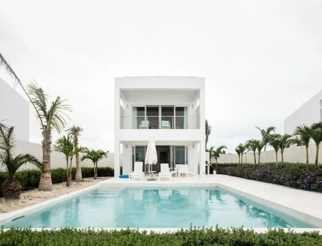 1 Bedroom Luxury Villa oceanfront