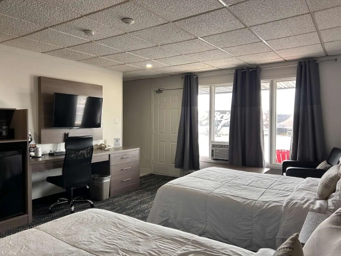 Quadruple Suite