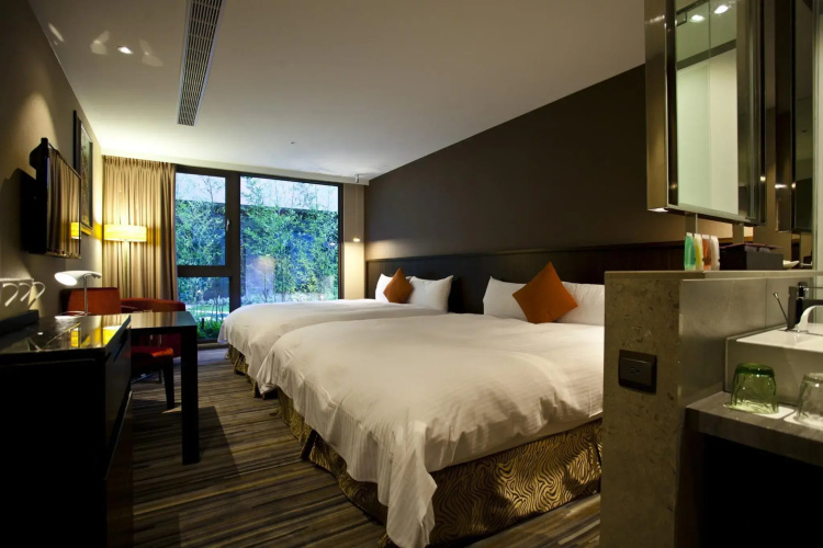 In Sky Hotel