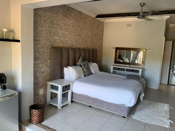Deluxe Double room with garden view