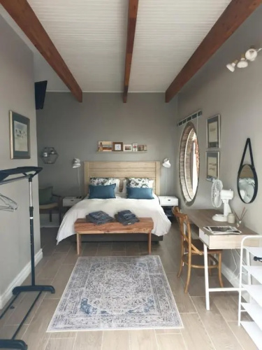 Boekenhout Accommodation