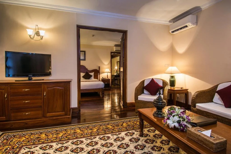 Savoy Hotel Yangon