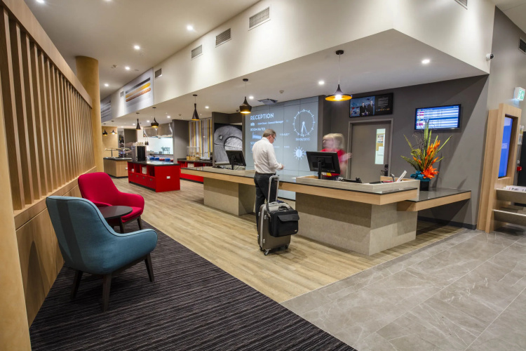 ibis Mackay