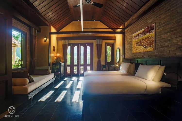 Twin Cottage