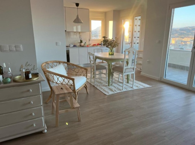 3 Bedrooms Apartment