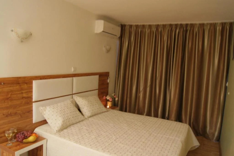 Hotel Elizabeth Dy