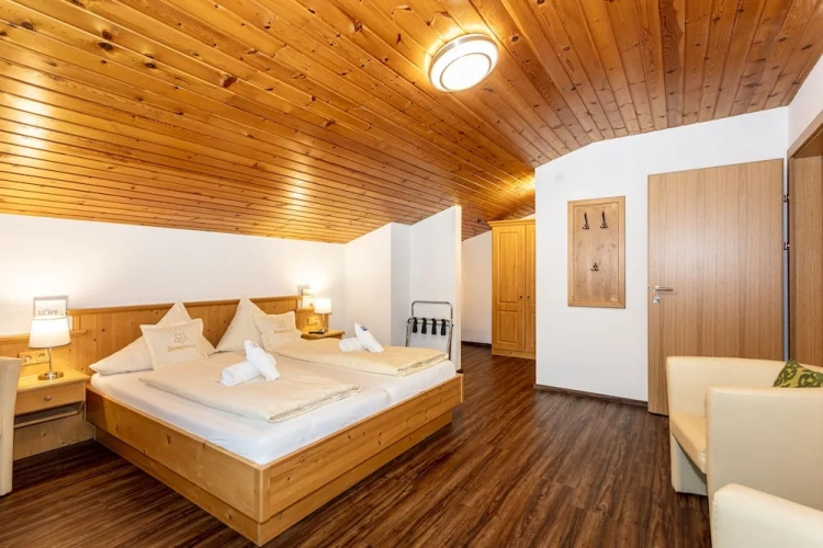 2 Bedrooms Deluxe room