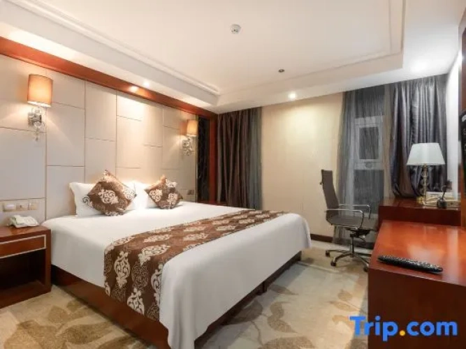 Executive Suite with view