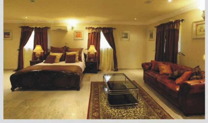 Apartment Royale Hotel and Suite