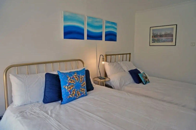 2 Bedrooms Luxury Apartment