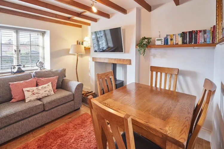 Host Stay Isla Cottage