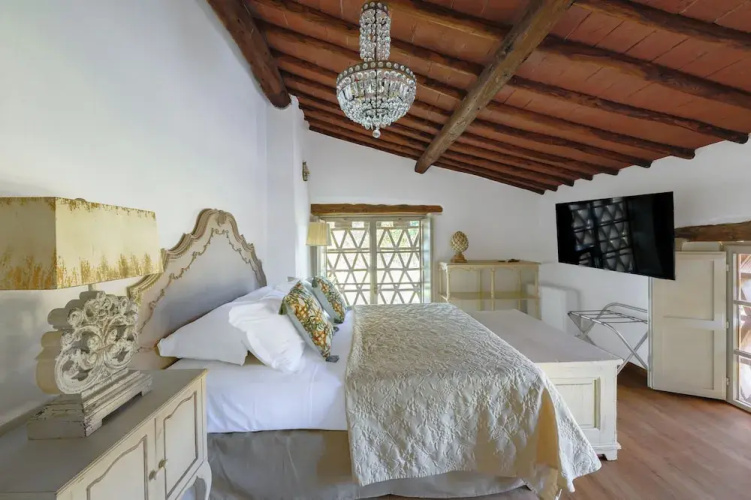 Villa Chianti With Exclusive Pool And Typical Barn
