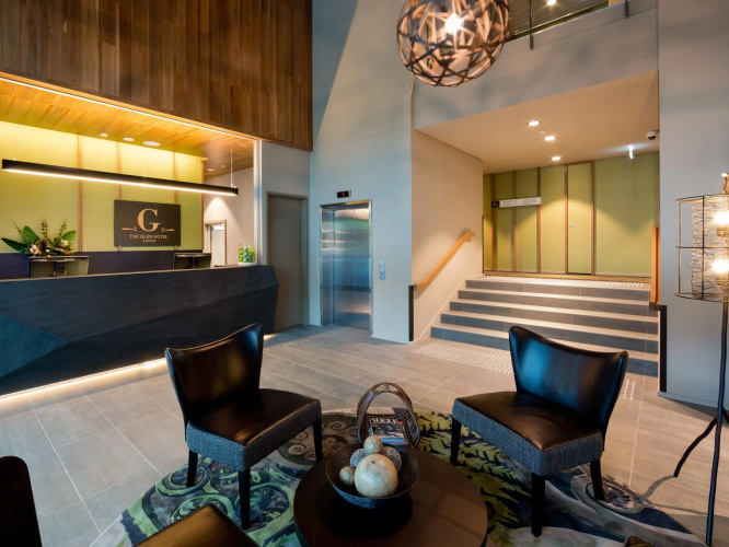 The Glen Hotel & Suites