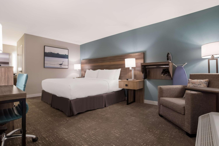 Best Western Flagship Inn